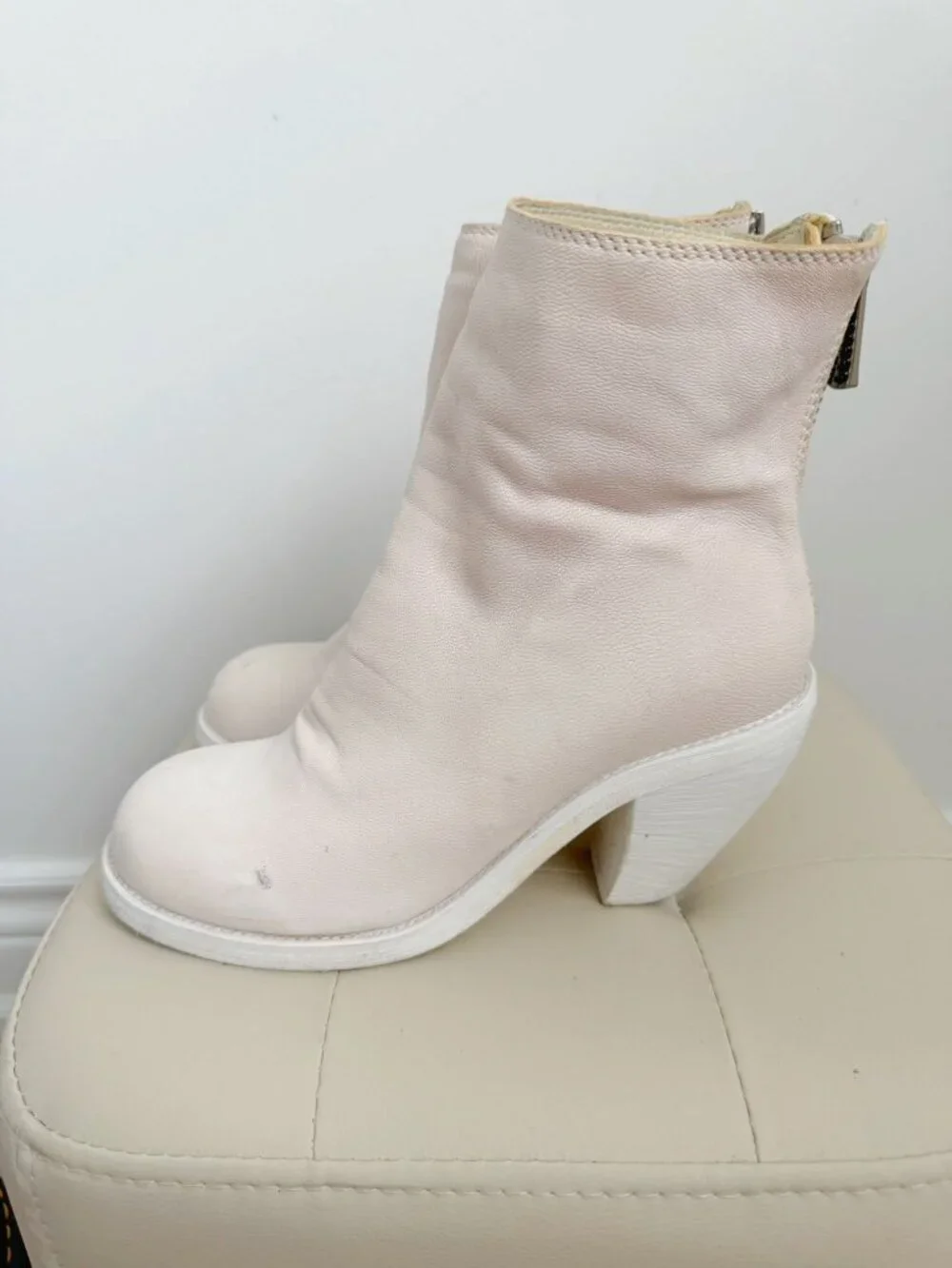 White Distressed Leather Ankle Boots Block Heel Size 37